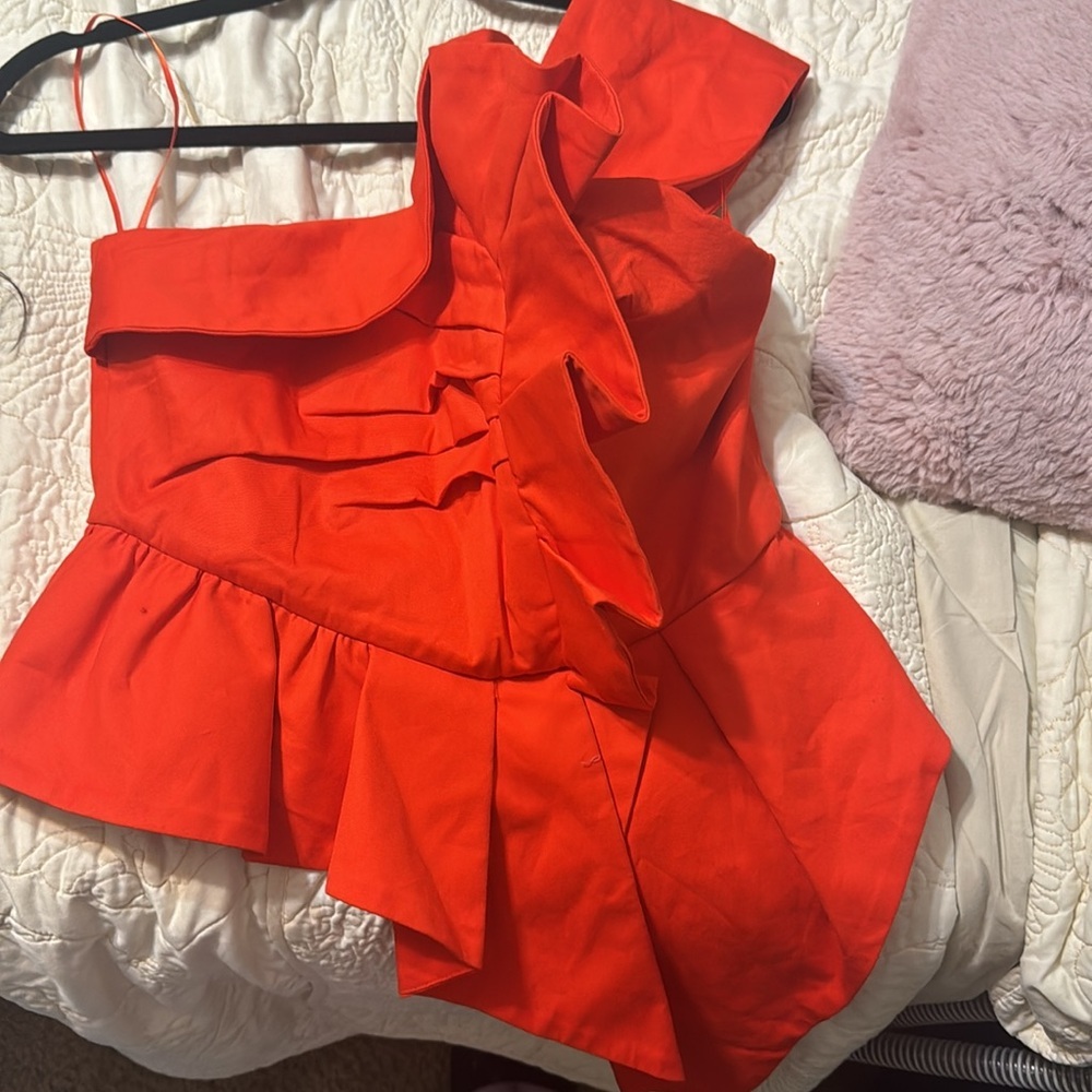 Venus one shoulder asymmetrical top